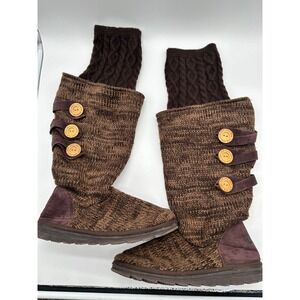 Rare Muk Luks Brown Knit Tall Boots Button Detail Cable Knit Womens Boots 10